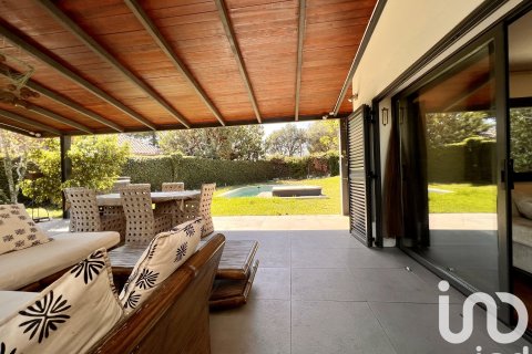 4 bedrooms apartment for sale in Cabrera de Mar, Barcelona, Catalonia, Spain № 4810 - photo 7