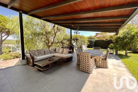 4 bedrooms apartment for sale in Cabrera de Mar, Barcelona, Catalonia, Spain № 4810 - photo 6