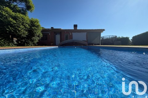 4 bedrooms apartment for sale in Sant Vicenc De Montalt, Barcelona, Catalonia, Spain № 4812 - photo 2