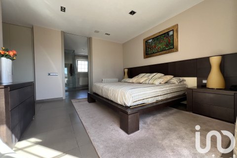 4 bedrooms house for sale in Palau-Solita I Plegamans, Barcelona, Catalonia, Spain № 4806 - photo 16