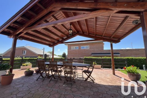 4 bedrooms house for sale in Palau-Solita I Plegamans, Barcelona, Catalonia, Spain № 4806 - photo 29