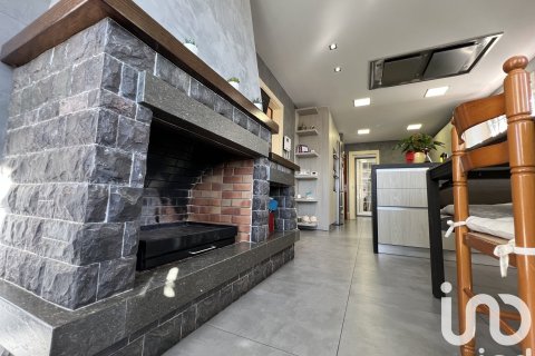 4 bedrooms house for sale in Palau-Solita I Plegamans, Barcelona, Catalonia, Spain № 4806 - photo 9