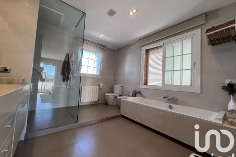 4 bedrooms house for sale in Palau-Solita I Plegamans, Barcelona, Catalonia, Spain № 4806 - photo 18