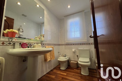 4 bedrooms house for sale in Palau-Solita I Plegamans, Barcelona, Catalonia, Spain № 4806 - photo 12