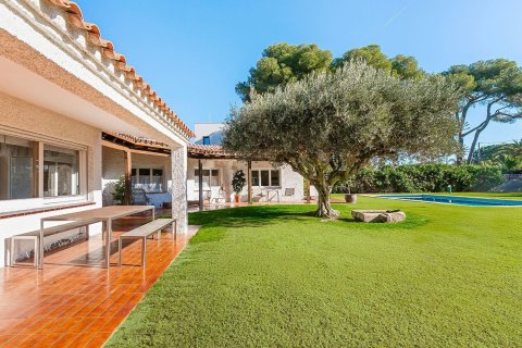 6 bedrooms house for sale in Sitges, Barcelona, Catalonia, Spain № 6476 - photo 11