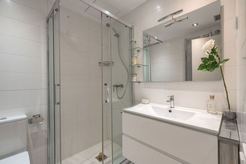 2 bedrooms apartment for sale in Sitges, Barcelona, Catalonia, Spain № 6482 - photo 23