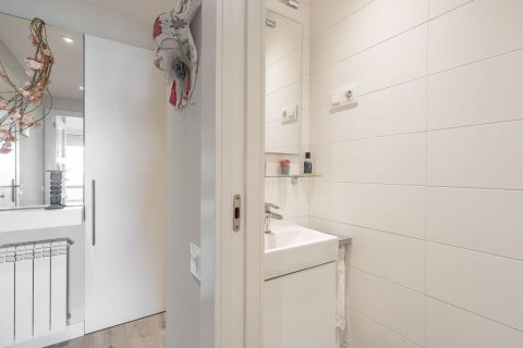 2 bedrooms apartment for sale in Sitges, Barcelona, Catalonia, Spain № 6482 - photo 29