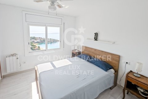 4 bedrooms villa for sale in Roses, Girona, Catalonia, Spain № 5558 - photo 13