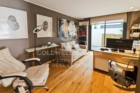 4 bedrooms house for sale in Esplugues de Llobregat, Barcelona, Catalonia, Spain № 5555 - photo 8
