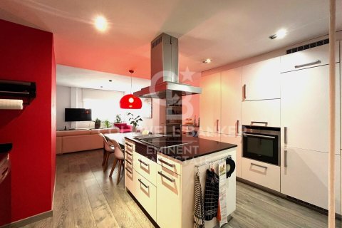 3 bedrooms apartment for sale in Barcelona, Catalonia, Spain № 5557 - photo 6