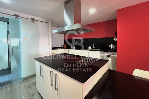 3 bedrooms apartment for sale in Barcelona, Catalonia, Spain № 5557 - photo 4