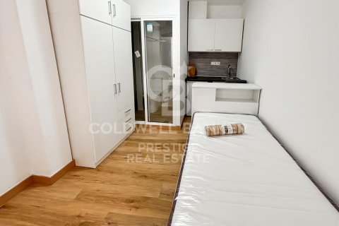 291 sq.m. commercial property for sale in Barcelona, Catalonia, Spain № 5559 - photo 4