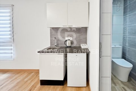 291 sq.m. commercial property for sale in Barcelona, Catalonia, Spain № 5559 - photo 12