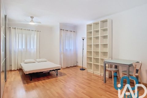 Снять в аренду квартиру в Л'Оспиталет-де-Льобрегат, Испания 33м², № 7315 - фото 3