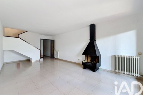 4 bedrooms house for rent in Tiana, Barcelona, Catalonia, Spain № 7317 - photo 26