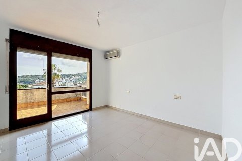 4 bedrooms house for rent in Tiana, Barcelona, Catalonia, Spain № 7317 - photo 21