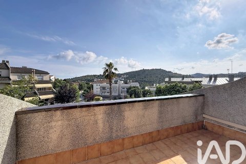 4 bedrooms house for rent in Tiana, Barcelona, Catalonia, Spain № 7317 - photo 19