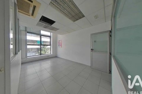 101 sq.m. commercial property for rent in Manresa, Barcelona, Catalonia, Spain № 7320