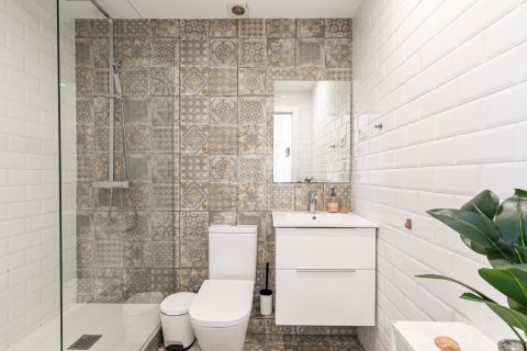 2 chambres apartment à vendre à Ciutat Vella, Barcelona, Catalonia, Spain № 2779 - photo 22