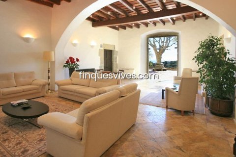 Купить дом в Сан-Висенс де Монтальт, Испания с 11 спален, 4000м², № 2774 - фото 21