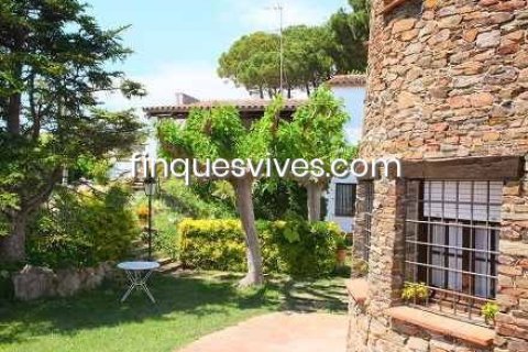 Купить дом в Сан-Поль-де-Мар, Испания с 8 спален, 529м², № 2773 - фото 10