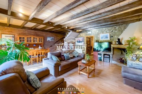 Купить таунхаус в Палафоллс, Испания с 3 спальни, 245м², № 3094 - фото 18