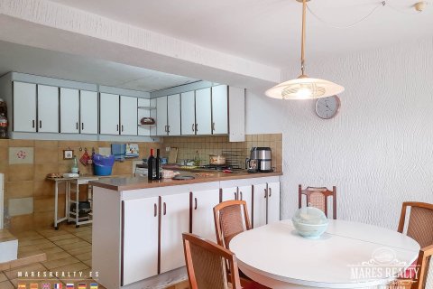 Купить виллу в Пинеда-де-Мар, Испания с 5 спален, 144м², № 3096 - фото 4