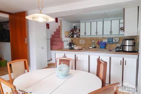 Купить виллу в Пинеда-де-Мар, Испания с 5 спален, 144м², № 3096 - фото 3