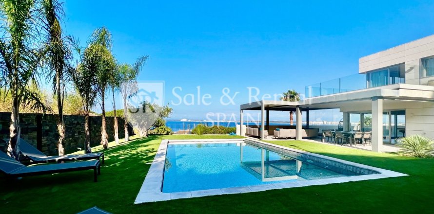 6 bedrooms house for sale in Roses, Girona, Catalonia, Spain № 6761