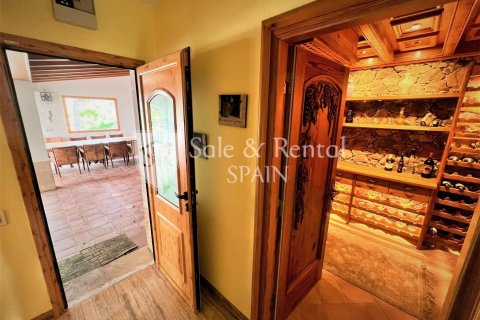 10 bedrooms house for sale in Sant Feliu de Guixols, Girona, Catalonia, Spain № 6767 - photo 24