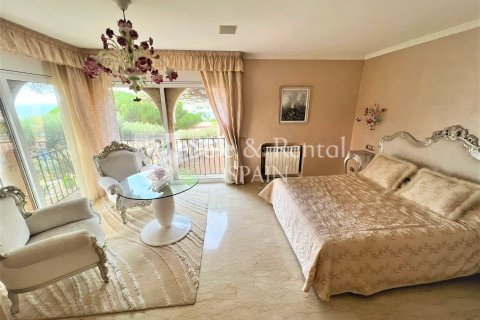 10 bedrooms house for sale in Sant Feliu de Guixols, Girona, Catalonia, Spain № 6767 - photo 18