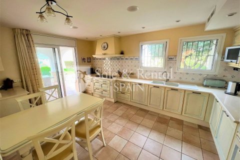 10 bedrooms house for sale in Sant Feliu de Guixols, Girona, Catalonia, Spain № 6767 - photo 27