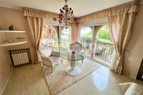 10 bedrooms house for sale in Sant Feliu de Guixols, Girona, Catalonia, Spain № 6767 - photo 16