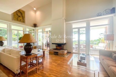 4 bedrooms house for sale in Sant Vicenc De Montalt, Barcelona, Catalonia, Spain № 6765 - photo 11