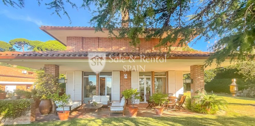 4 bedrooms house for sale in Sant Vicenc De Montalt, Barcelona, Catalonia, Spain № 6765