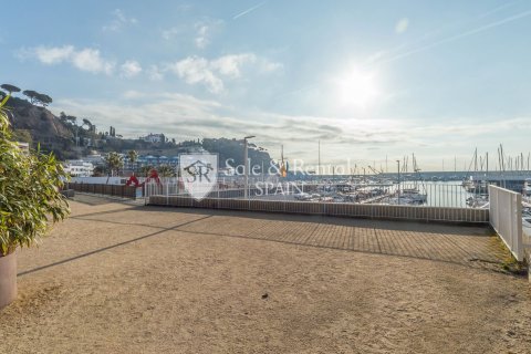 4 bedrooms house for sale in Blanes, Girona, Catalonia, Spain № 6764 - photo 2