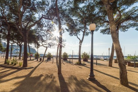 4 bedrooms house for sale in Blanes, Girona, Catalonia, Spain № 6764 - photo 3