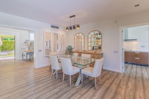 5 bedrooms house for sale in Sant Andreu de Llavaneres, Barcelona, Catalonia, Spain № 7192 - photo 18