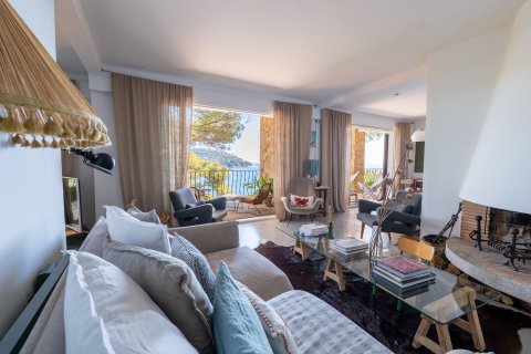 4 bedrooms apartment for sale in Palafrugell, Girona, Catalonia, Spain № 7188 - photo 12