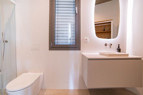 Сasa de 4 dormitorios en venta en Cabrils, Barcelona, Cataluña, Spain № 7194 - foto 25