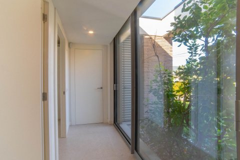 Сasa de 4 dormitorios en venta en Cabrils, Barcelona, Cataluña, Spain № 7194 - foto 18