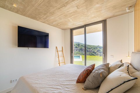 Сasa de 4 dormitorios en venta en Cabrils, Barcelona, Cataluña, Spain № 7194 - foto 4