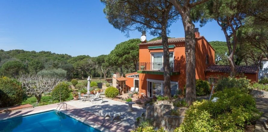 6 bedrooms house for sale in Palafrugell, Girona, Catalonia, Spain № 7189