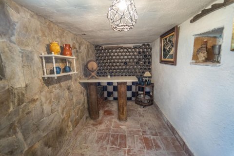 Купить дом в Кома-Руга, Испания с 5 комнат, 217м², № 1321 - фото 25