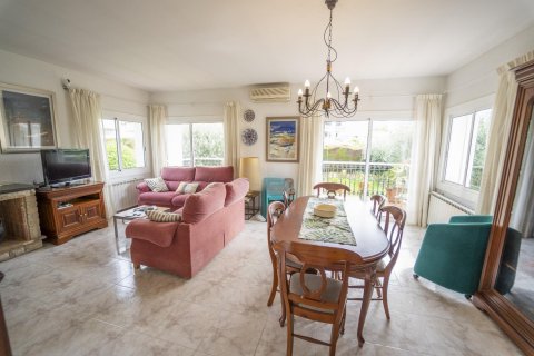 Купить дом в Кома-Руга, Испания с 5 комнат, 217м², № 1321 - фото 12