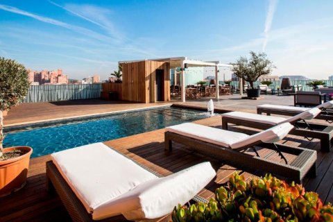 Коммерческая недвижимость в Ситжесе, Барселона, Каталония, Испания № 1322