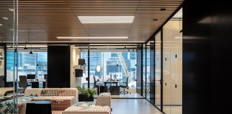 Коммерческая недвижимость 676м² в Барселоне, Каталония, Испания № 1323