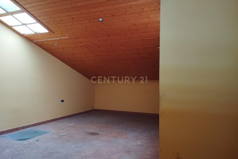 Сasa de 2 dormitorios en venta en Terrassa, Barcelona, Cataluña, Spain № 7020 - foto 24