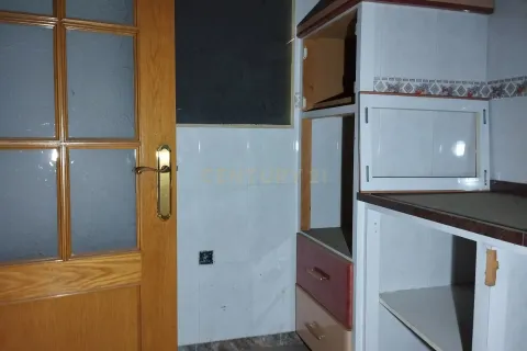 Сasa de 2 dormitorios en venta en Terrassa, Barcelona, Cataluña, Spain № 7020 - foto 12