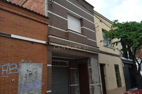 Сasa de 2 dormitorios en venta en Terrassa, Barcelona, Cataluña, Spain № 7020 - foto 4